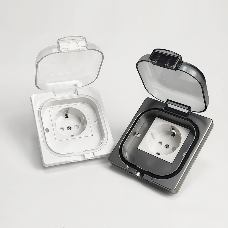 เต้ารับไฟฟ้ากันน้ำกลางแจ้งมาตร - Outdoor Power Hub บทวิจารณ์และราคา